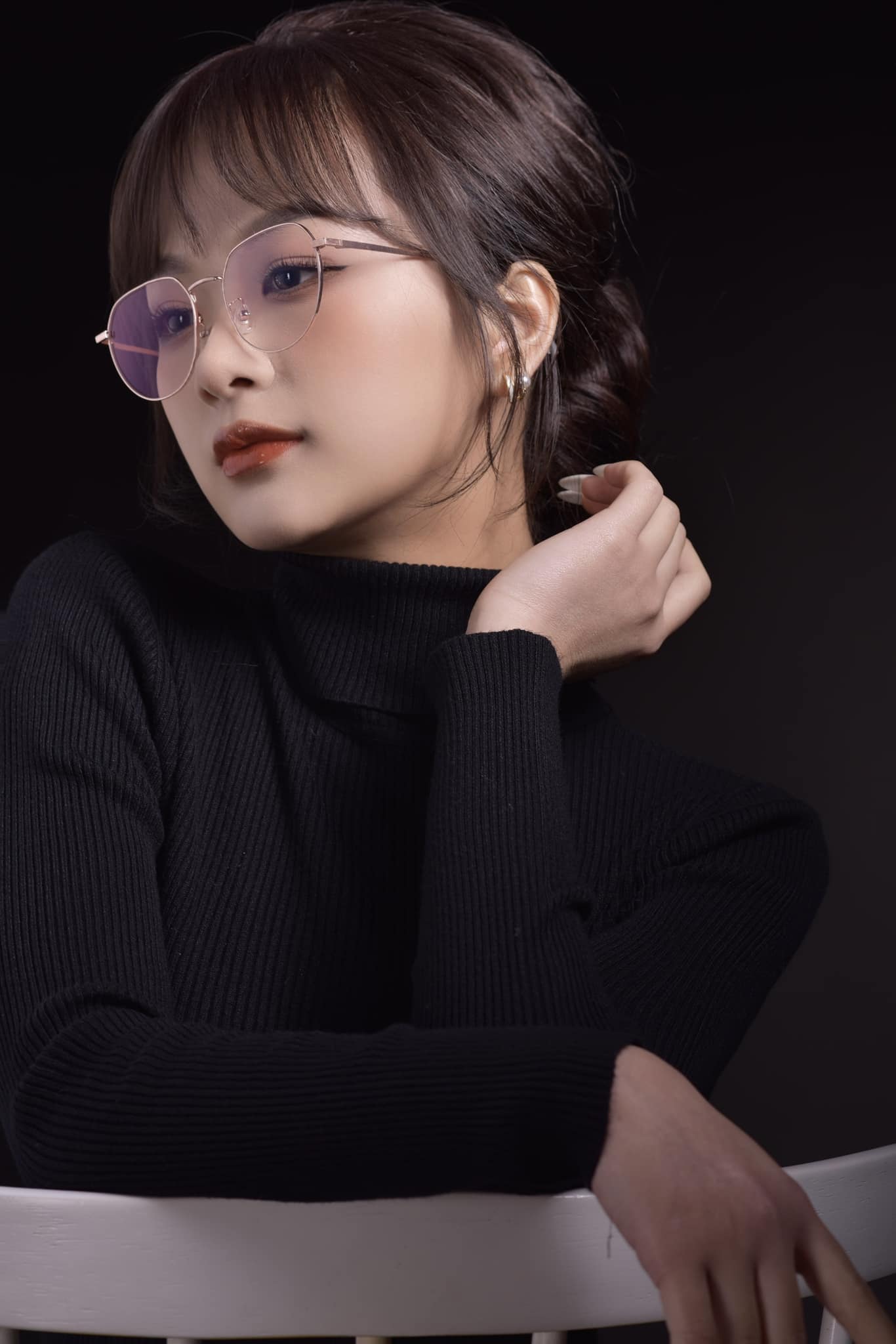 Gấm Kami là ai? Tiểu sử, đời tư và sự nghiệp của