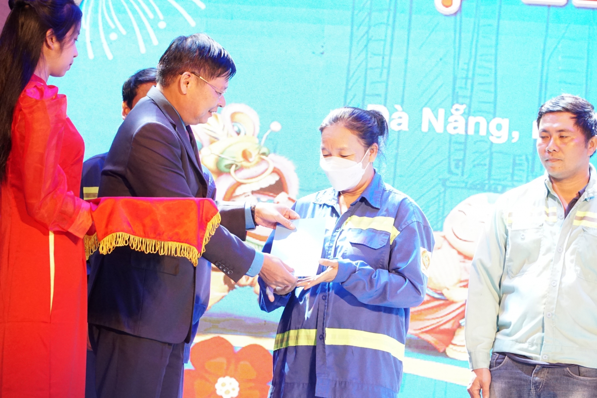 Đây là hoạt động thiết thực nằm trong chuỗi hoạt động chăm lo Tết Nguyên đán Quý Mão 2023 cho người lao động trên địa bàn Thành phố này.