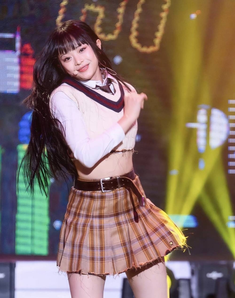 Nữ idol Kpop gốc Việt Hanni (NewJeans) là ai? Tiểu sử, đời tư và sự nghiệp ca sĩ Hanni - Ảnh 14