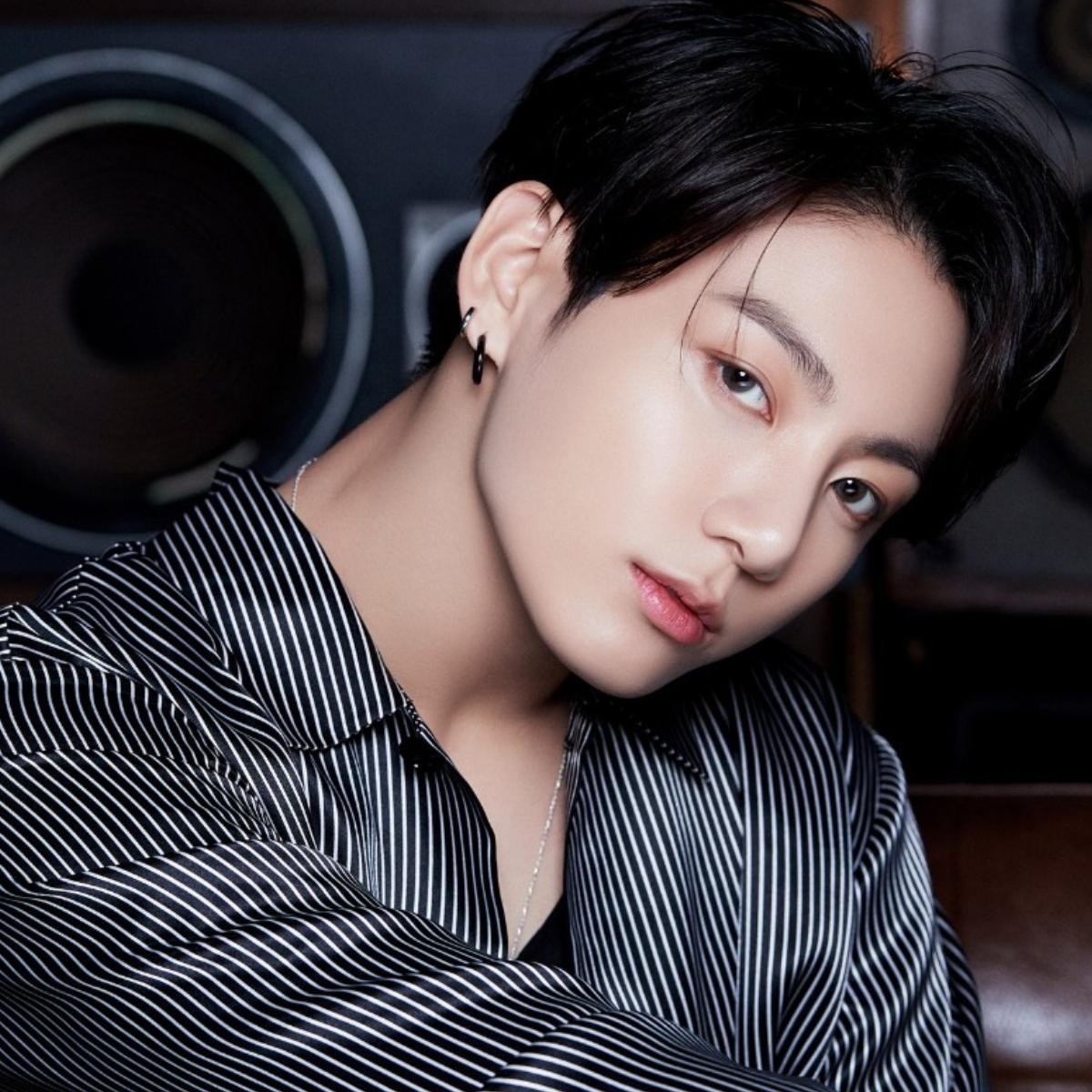 Jungkook là giọng ca chính của nhóm nhạc BTS.