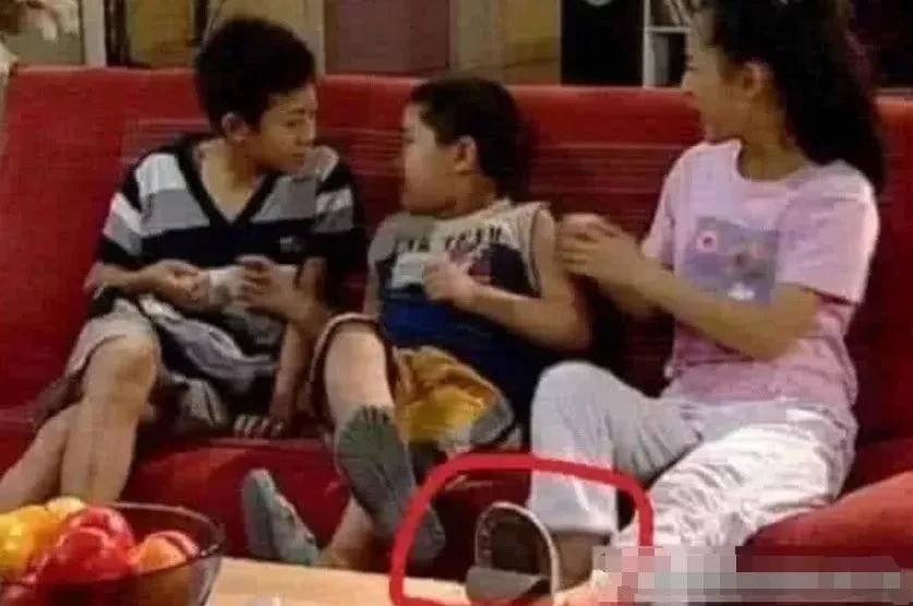 6 điều ngớ ngẩn trong phim Hoa ngữ: Phạm Băng Băng, Dương Mịch chưa 'đội quần' bằng trùm cuối 4