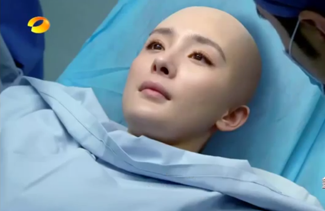 6 điều ngớ ngẩn trong phim Hoa ngữ: Phạm Băng Băng, Dương Mịch chưa 'đội quần' bằng trùm cuối 2