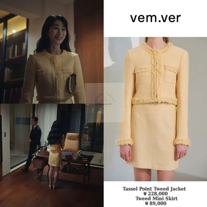 Theo trang K Drama Fashion, hai món đồ của thương hiệu vem.ver màu vàngcó giá lần lượt 172,8 USD và hơn 67,4 USD.