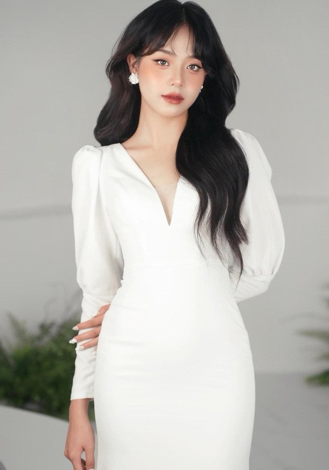 Hoa hậu Thanh Thủy thay đổi thế nào sau khi đăng quang? 1 Hoa hậu Thanh Thủy thay đổi thế nào sau khi đăng quang? 1