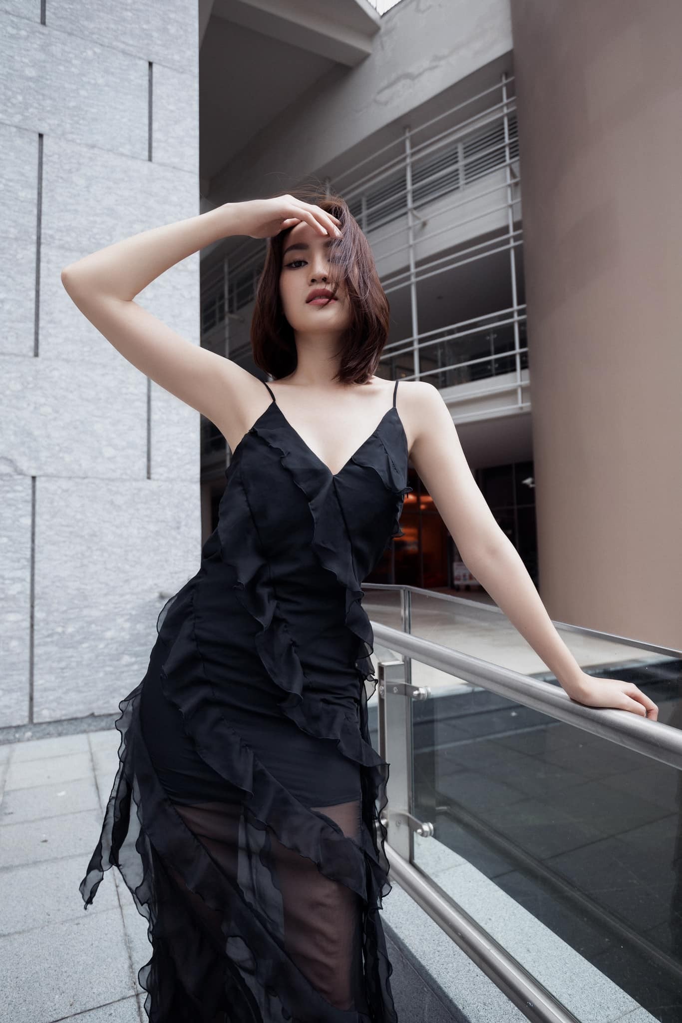 Ninh Dương Lan Ngọc tung ảnh thời còn ngố tàu 'gây sốt' mạng xã hội: Dậy thì thành công! 3 Ninh Dương Lan Ngọc tung ảnh thời còn ngố tàu 'gây sốt' mạng xã hội: Dậy thì thành công! 3
