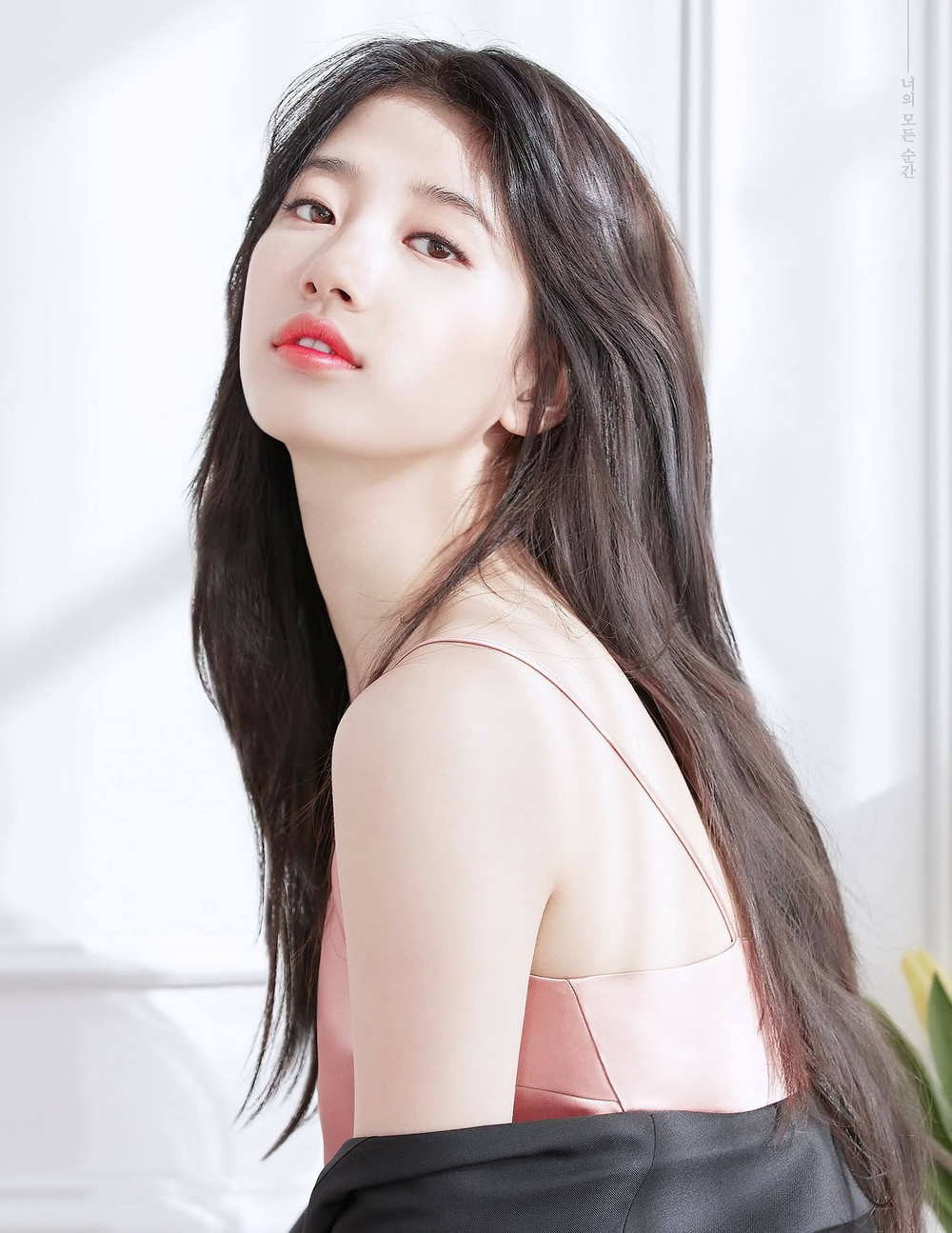 'Tình đầu quốc dân' Suzy thừa nhận đang già đi, hé lộ kế hoạch kết hôn sau 6 năm chia tay Lee Min Ho 2 'Tình đầu quốc dân' Suzy thừa nhận đang già đi, hé lộ kế hoạch kết hôn sau 6 năm chia tay Lee Min Ho 2