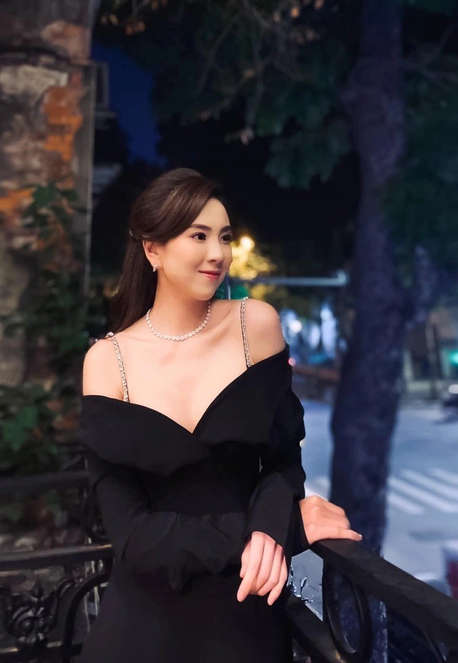 'MC thời tiết xinh nhất VTV' hé lộ bí kíp 'cưa' bạn gái cho đàn ông 'ế' 3 'MC thời tiết xinh nhất VTV' hé lộ bí kíp 'cưa' bạn gái cho đàn ông 'ế' 3