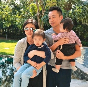 Từ Hy Viên có với Uông Tiểu Phi 2 đứa con. Ảnh Sina Từ Hy Viên có với Uông Tiểu Phi 2 đứa con. Ảnh Sina