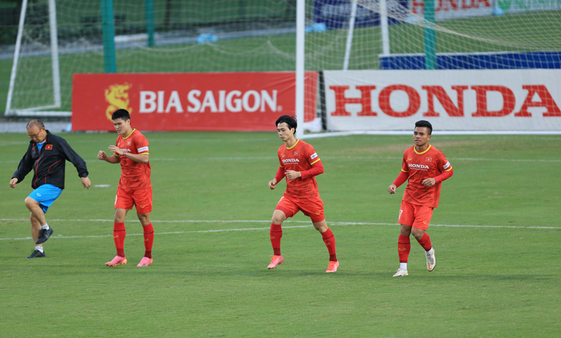 ĐT Việt Nam bổ sung thêm thủ môn trẻ, Đình Trọng sẵn sàng ra sân đấu với Nhật Bản 4