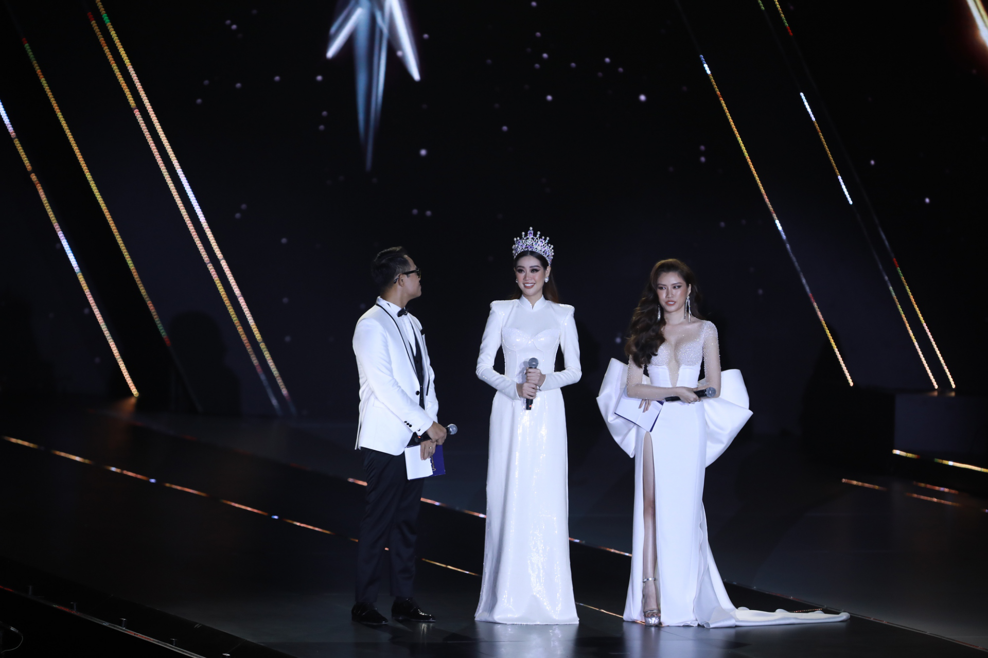  Nguyễn Thị Ngọc Châu đăng quang Hoa hậu Hoàn vũ Việt Nam 2022: Tiểu sử chi tiết - Ảnh 2