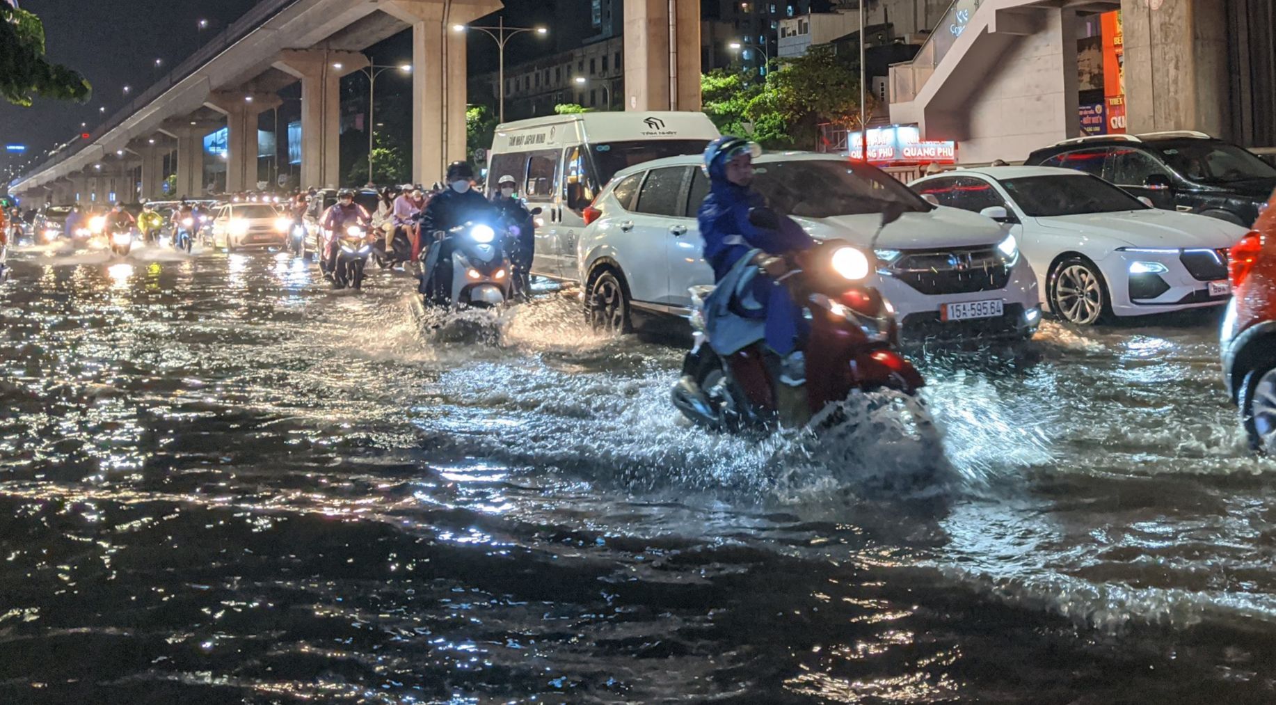 CẬP NHẬT NÓNG diễn biến cơn bão số 3