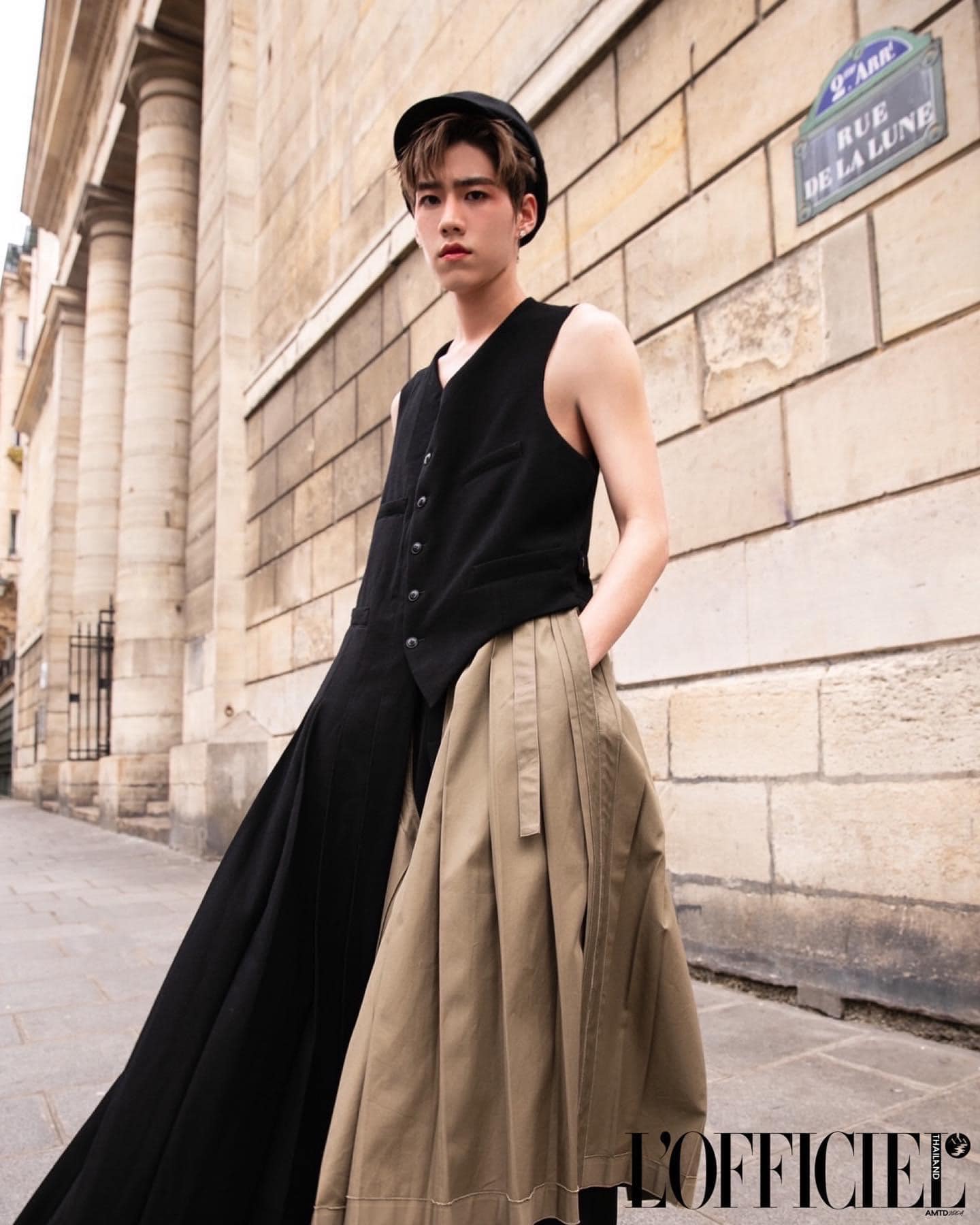 Từ MONO đến Sơn Tùng: Xu hướng thời trang phi giới tính đang 'xâm chiếm' làng giải trí thế nào? - Ảnh 2 Từ MONO đến Sơn Tùng: Xu hướng thời trang phi giới tính đang 'xâm chiếm' làng giải trí thế nào? - Ảnh 2