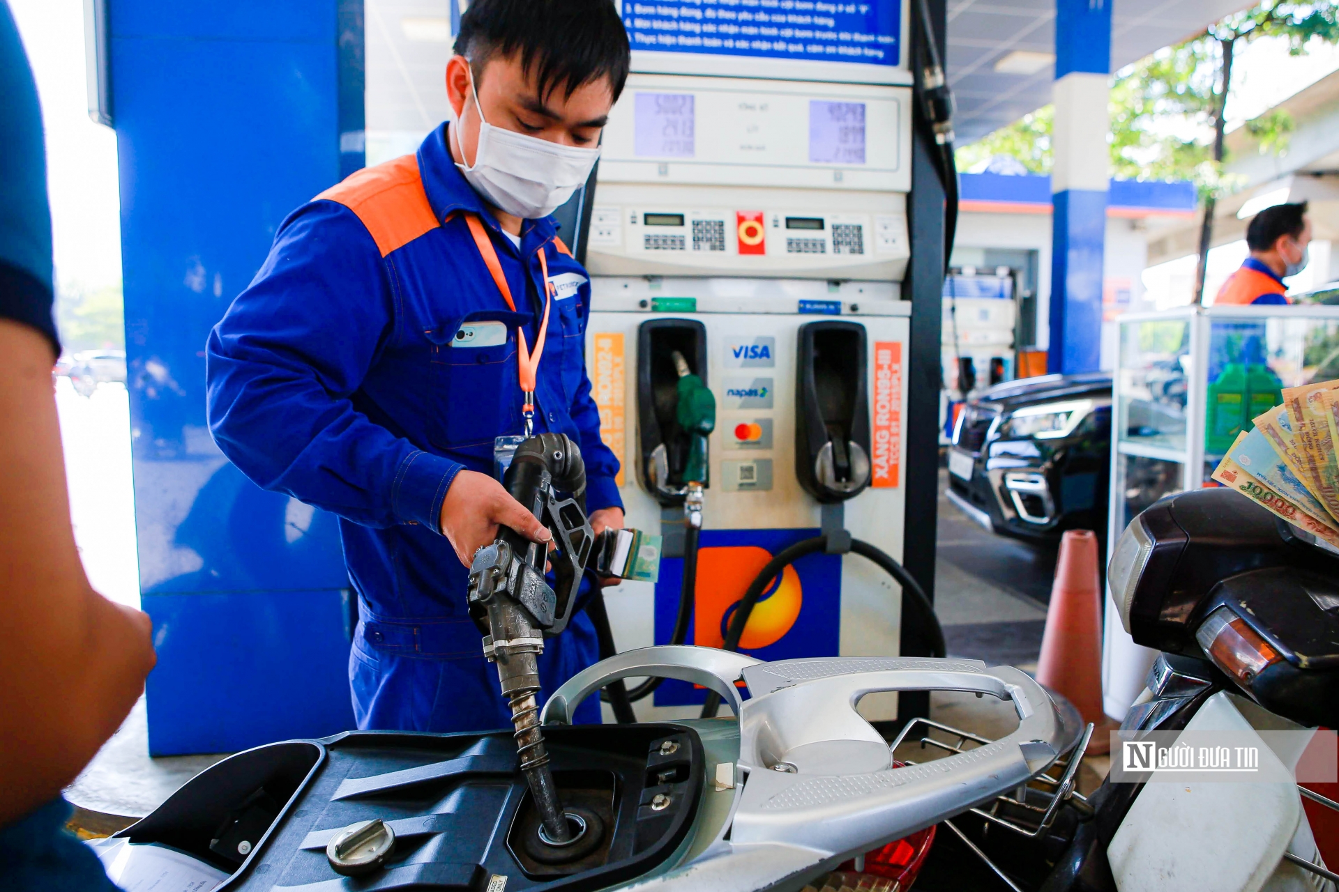 Quyết định thanh tra của Thanh tra Chính phủ diễn ra trong bối cảnh thị trường xăng dầu có nhiều diễn biến nóng (Ảnh: Hữu Thắng).