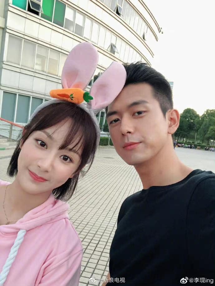 Tình bạn trường tồn theo thời gian của bộ đôi Dương Tử - Lý Hiện khiến nhiều khán giả ngưỡng mộ Tình bạn trường tồn theo thời gian của bộ đôi Dương Tử - Lý Hiện khiến nhiều khán giả ngưỡng mộ