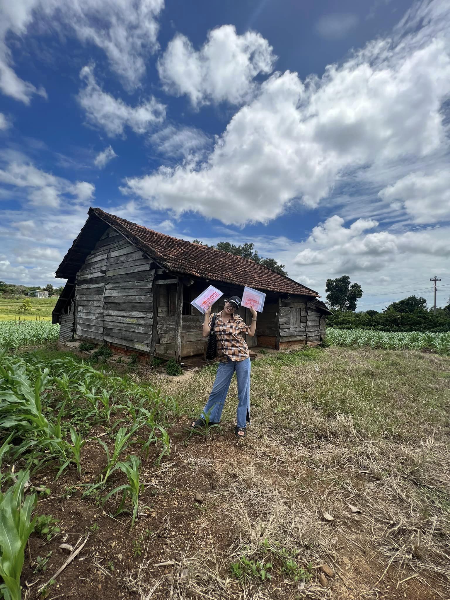 Khối tài sản của Trang Trần thế nào mà ai cũng tròn mắt? - Ảnh 1