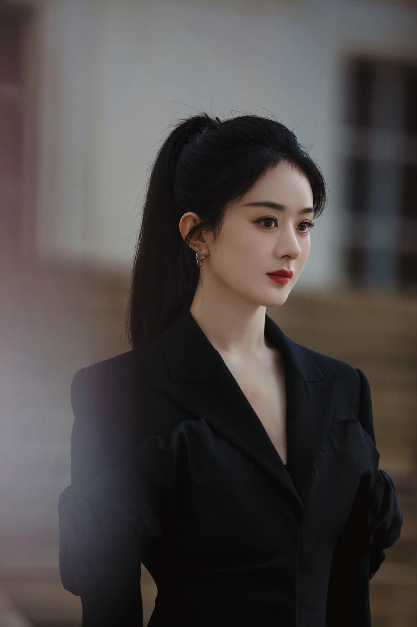 Nhờ nét đẹp này, Triệu Lệ Dĩnh dễ dàng 'cân' mọi tạo hình