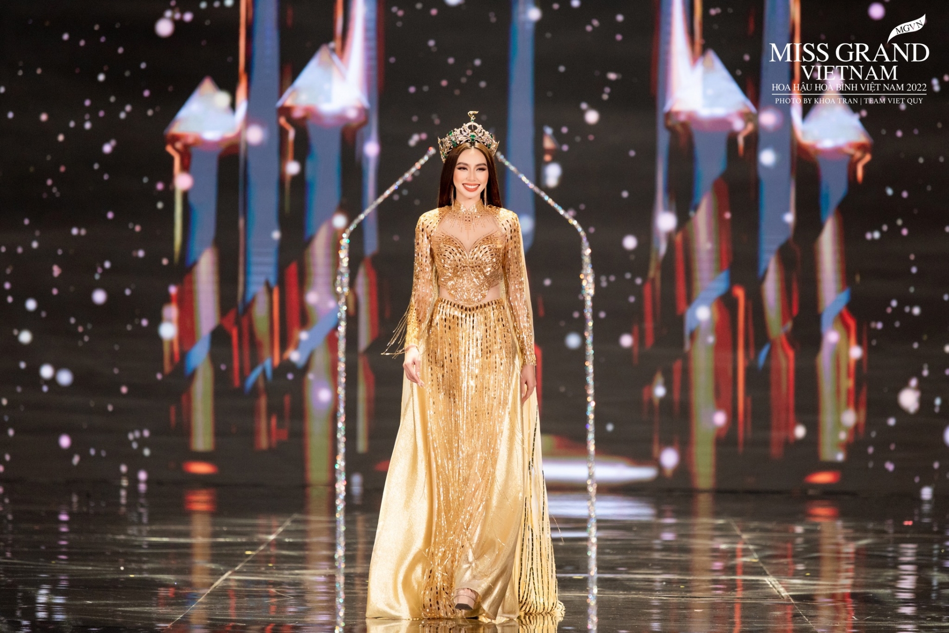 Thùy Tiên nói lời 'gan ruột' sau khi kết thúc nhiệm kỳ, fan nghẹn ngào - Ảnh 1 Thùy Tiên nói lời 'gan ruột' sau khi kết thúc nhiệm kỳ, fan nghẹn ngào - Ảnh 1