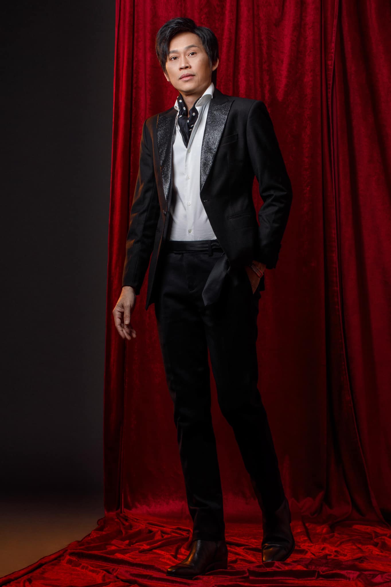 Sau loạt thị phi, tên tuổi của Hoài Linh có còn hot?