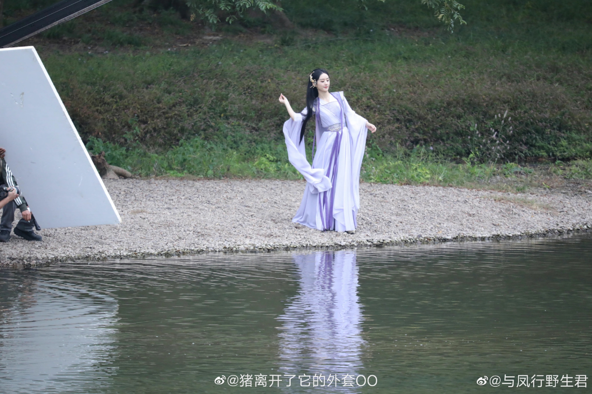 Hôm nay, tạo hình mới của Triệu Lệ Dĩnh trong Dữ Phượng Hành đã được tung ra và nhận về nhiều khen ngợi từ cư dân mạng