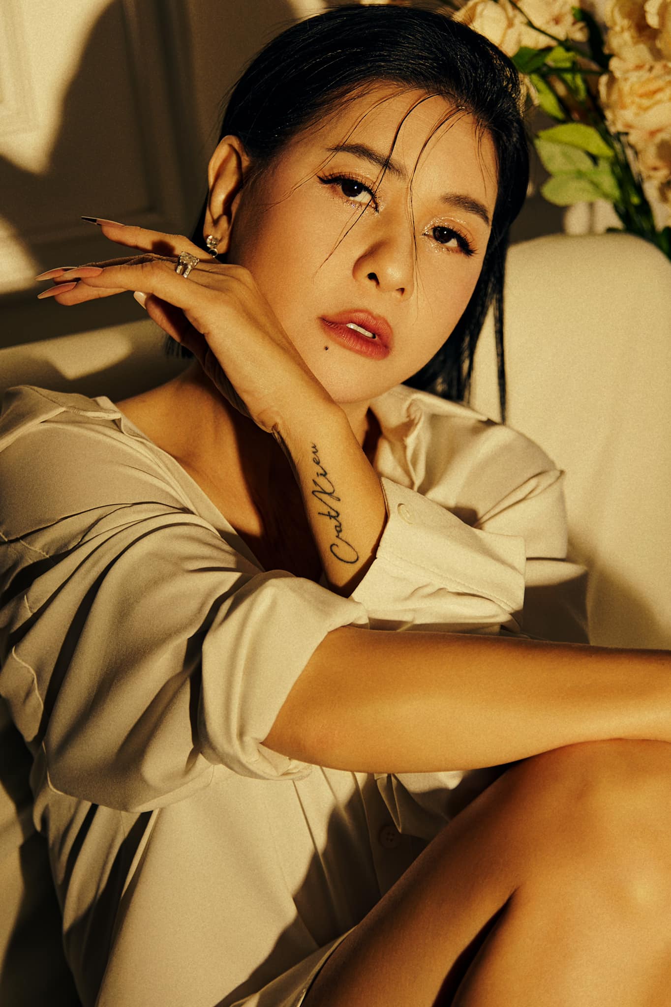 Cát Phượng hậu tan vỡ, vẫn giữ hình xăm Kiều Minh Tuấn