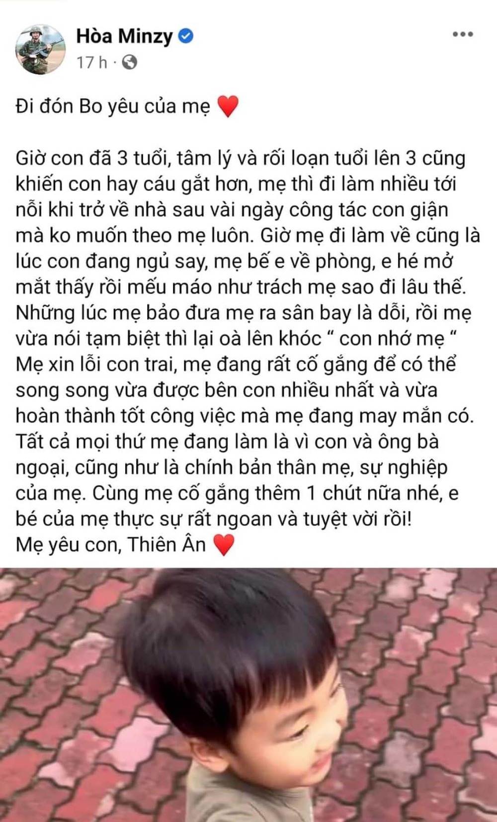 Hòa Minzy gửi lời xin lỗi đến bé Bo vì bận rộn với công việc, không còn có nhiều thời gian bên con như trước