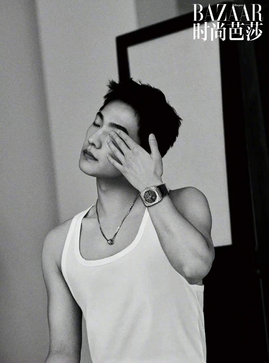 Ngày 13/11, Qichacha đưa tin Toà án Hệ thống mạng Bắc Kinh đã kết thúc vụ kiện tranh chấp trách nhiệm vi phạm mạng giữa Dương Dương và người có tên Tiêu X X. Theo kết quả cuối cùng, bị cáo Tiêu X X phải xin lỗi công khai nguyên đơn Dương Dương. Đồng thời bồi thường thiệt hại về tinh thần cũng như tiền kiện tụng là 40.000 NDT (~140 triệu VND). Người hâm mộ còn cho biết mỗi khi thắng kiện Dương Dương thường quyên góp vào việc từ thiện.