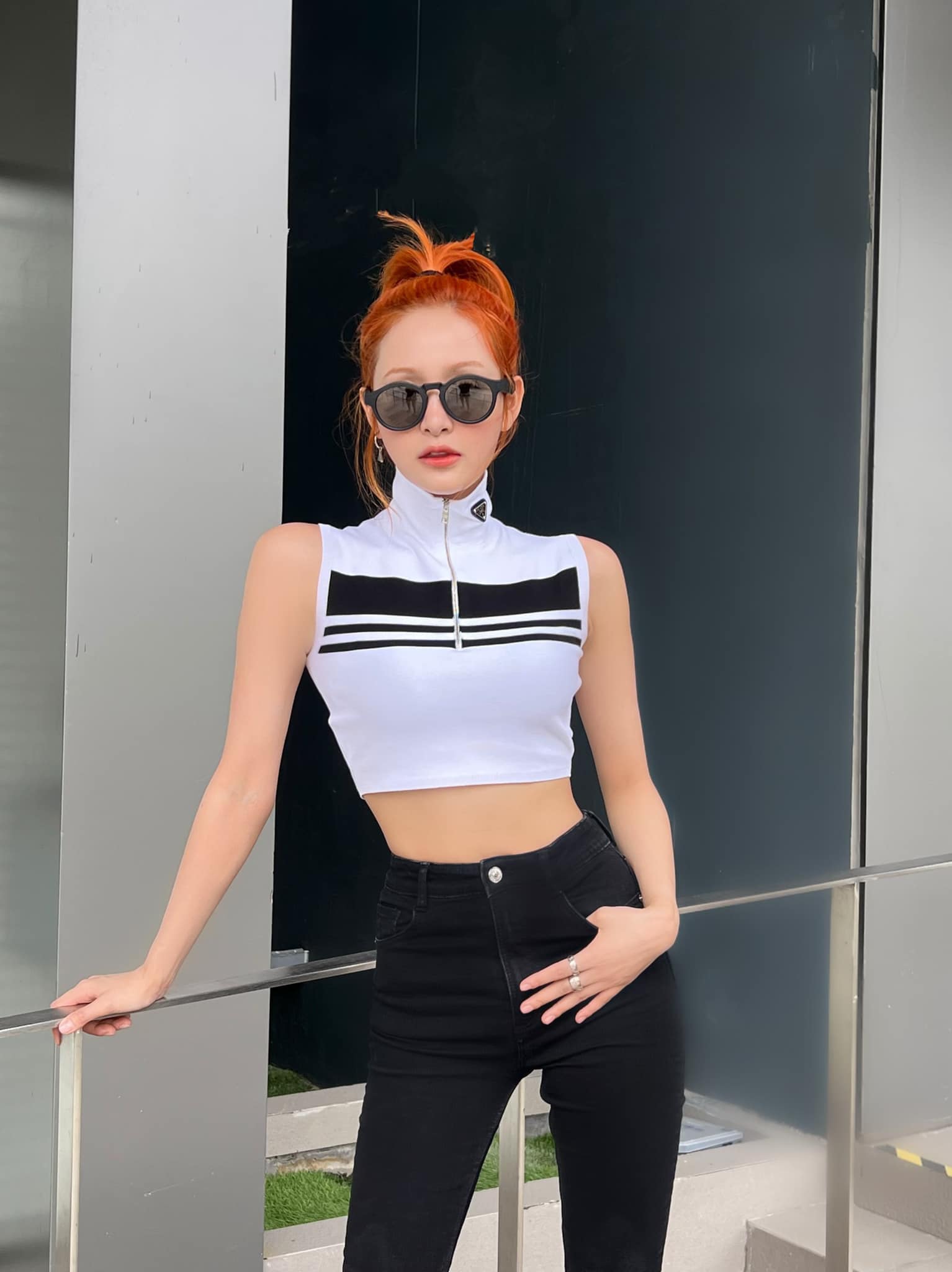 Phương Oanh, Hiền Hồ, Elly Trần và lùm xùm tình ái 'dậy sóng' năm 2022 - Ảnh 1 Phương Oanh, Hiền Hồ, Elly Trần và lùm xùm tình ái 'dậy sóng' năm 2022 - Ảnh 1