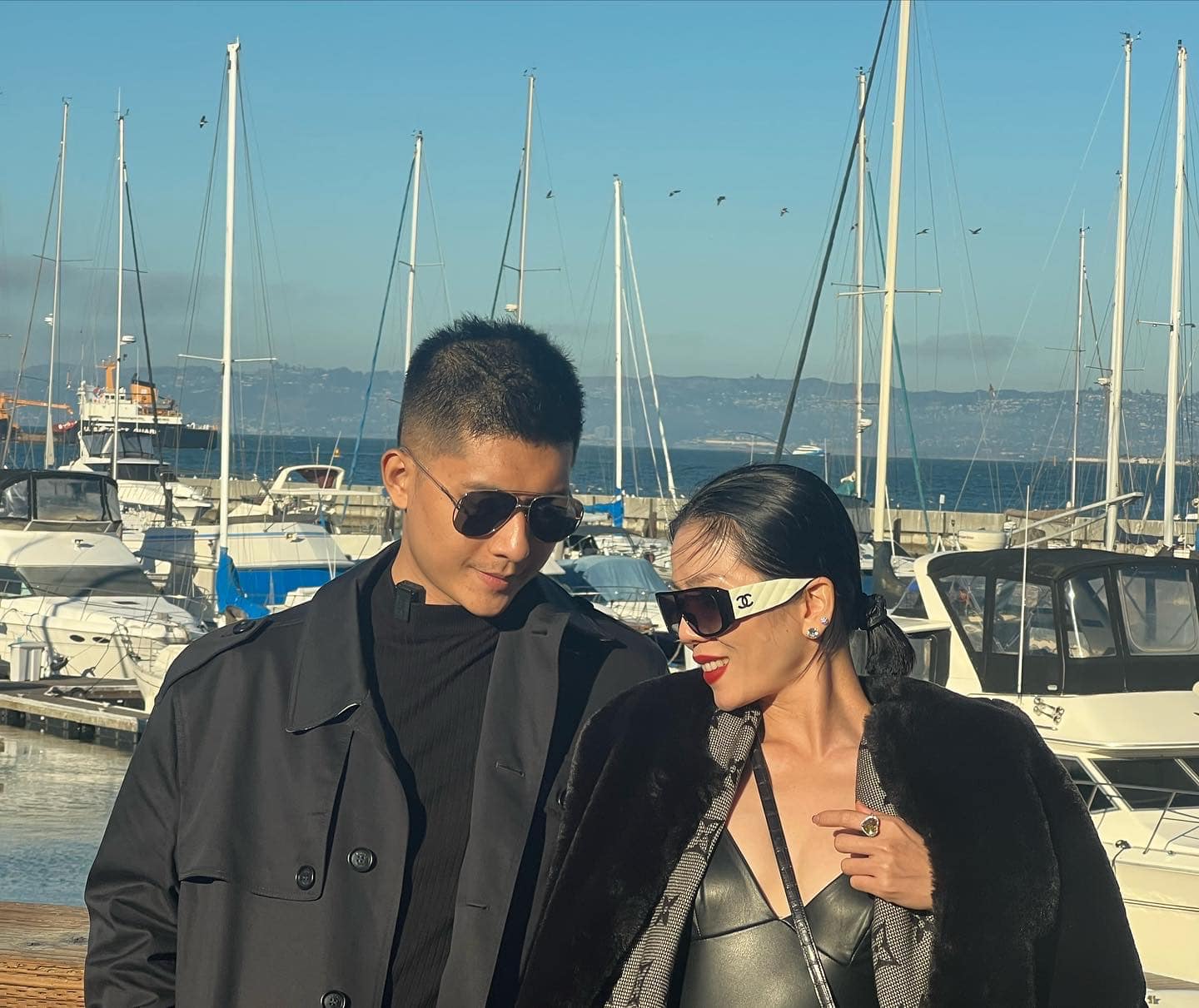 Dù chênh lệch tuổi tác nhưng Lệ Quyên và Lâm Bảo Châu đã viết lên chuyện tình đẹp và rất lãng mạn khiến không ít người phải ngưỡng mộ