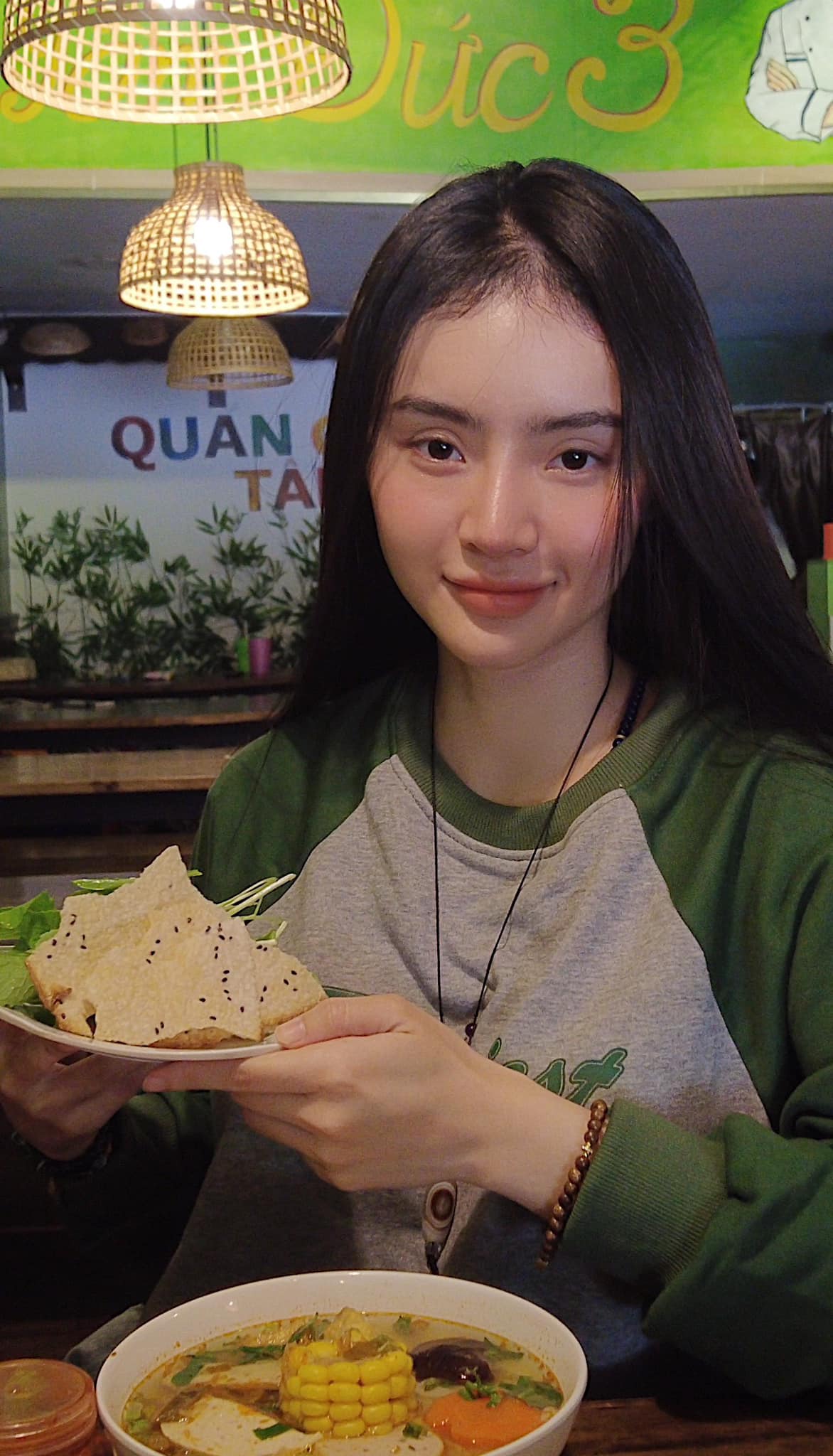 Nhan sắc của em gái Angela Phương Trinh ngày càng thăng hạng