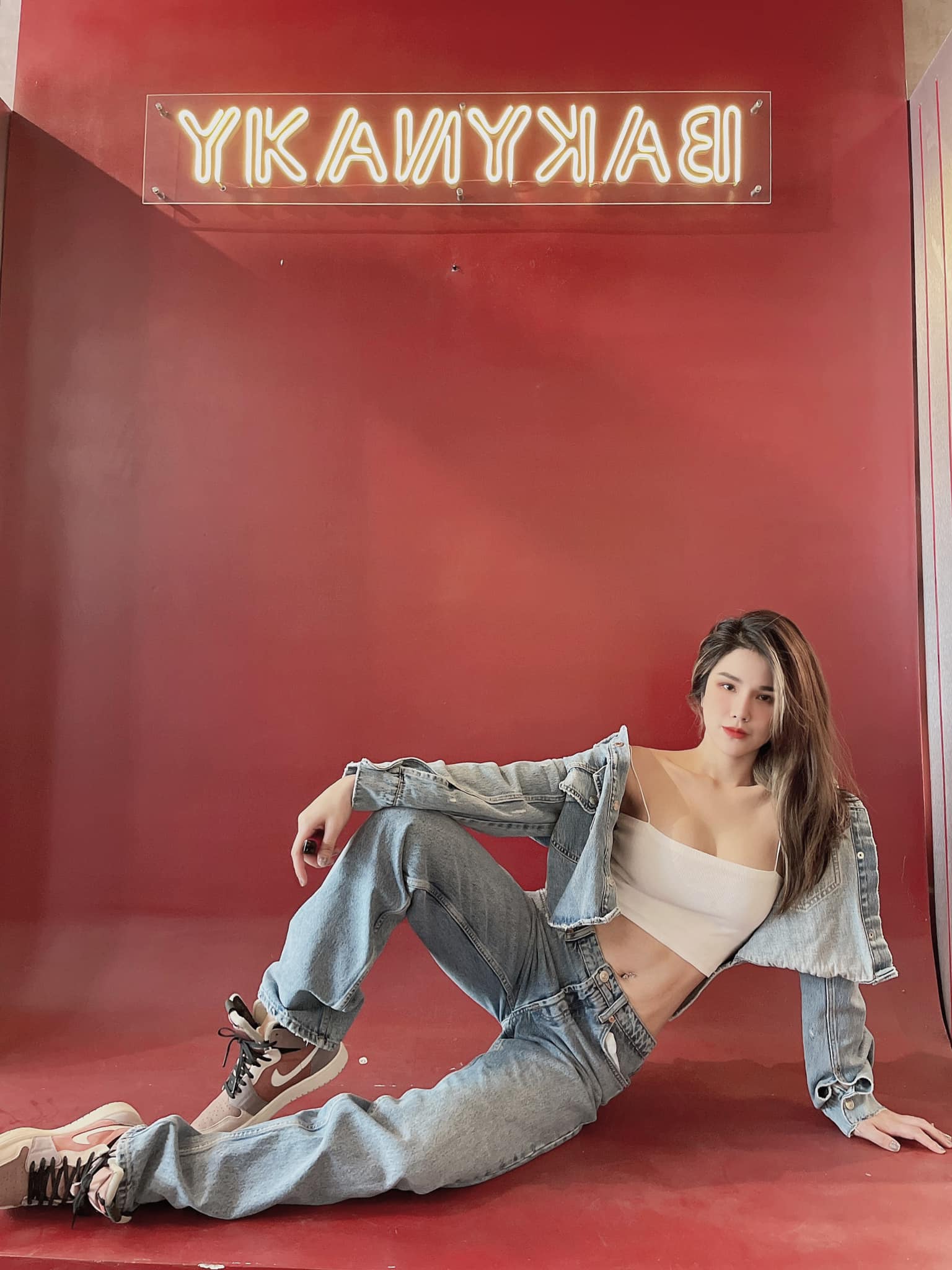 Diệp Lập Anh hack tuổi ngoạn mục