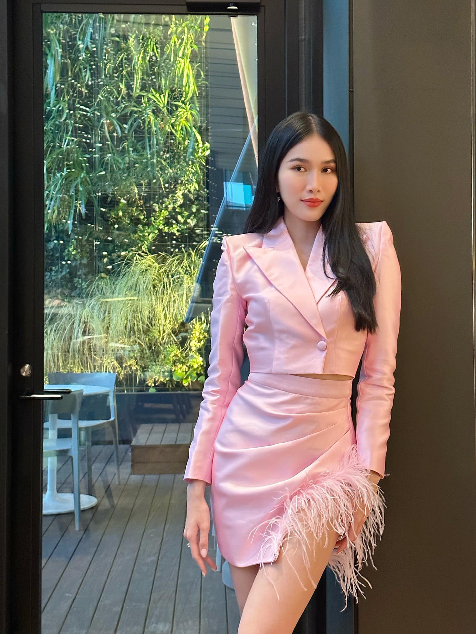 Fan sắc đẹp hy vọng Phương Anh sẽ giữa vững phong độ, gặt hái được thành tựu, mang về niềm tự hào cho Việt Nam