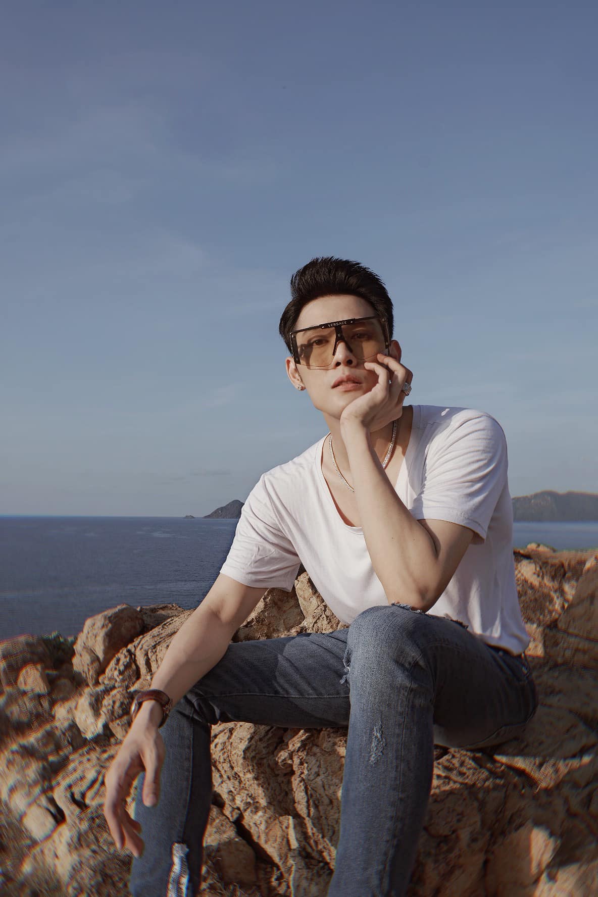 Võ Đăng Khoa tạm gác mọi công việc, tham gia khóa tu gieo duyên vào tháng 3 năm 2023 tại Ấn Độ