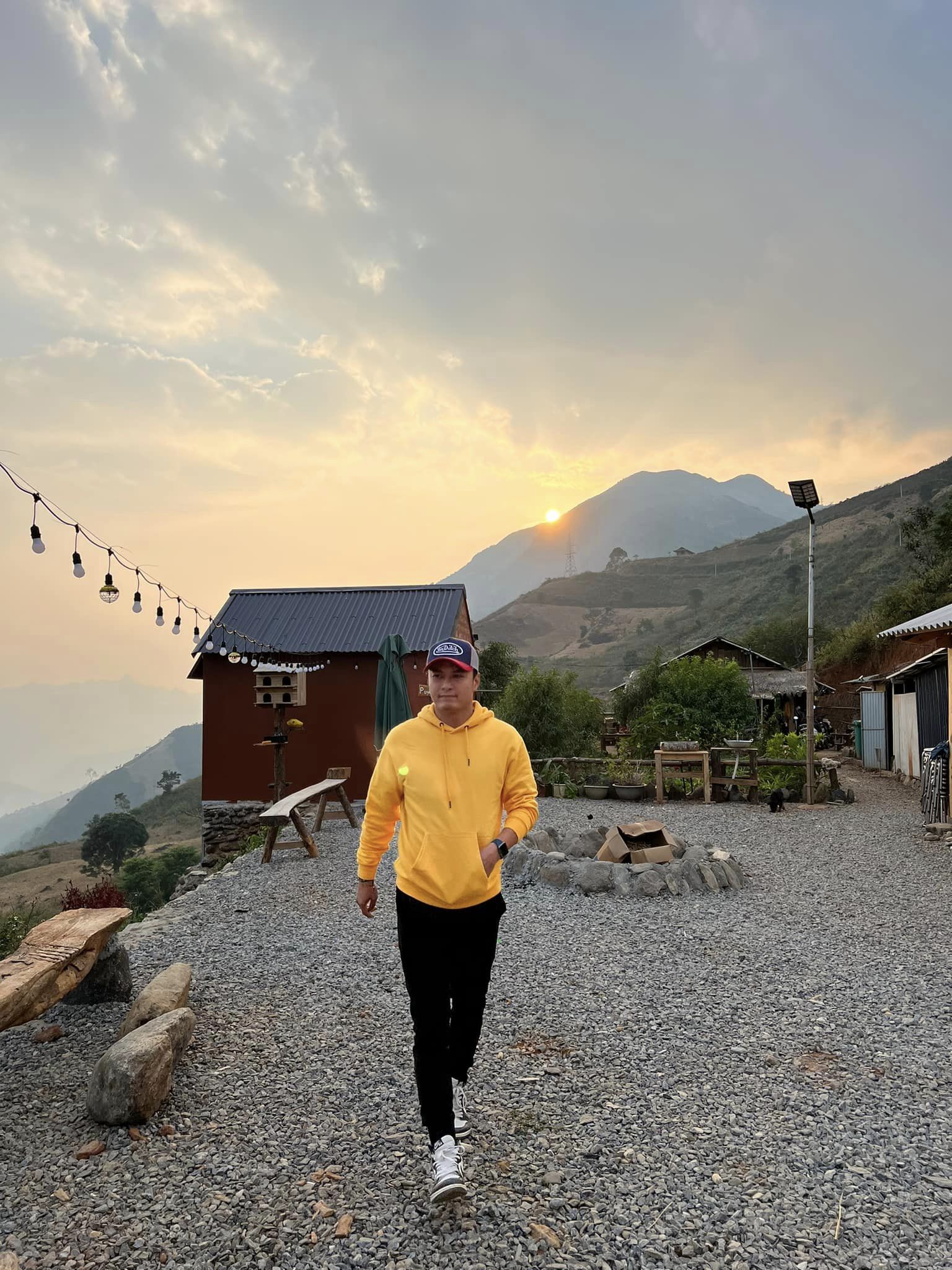 Hồ Hoài Anh - Hồng Đăng sau ồn ào trời Tây: Lần lượt lộ diện nhưng vẫn chưa thể làm điều này - Ảnh 2