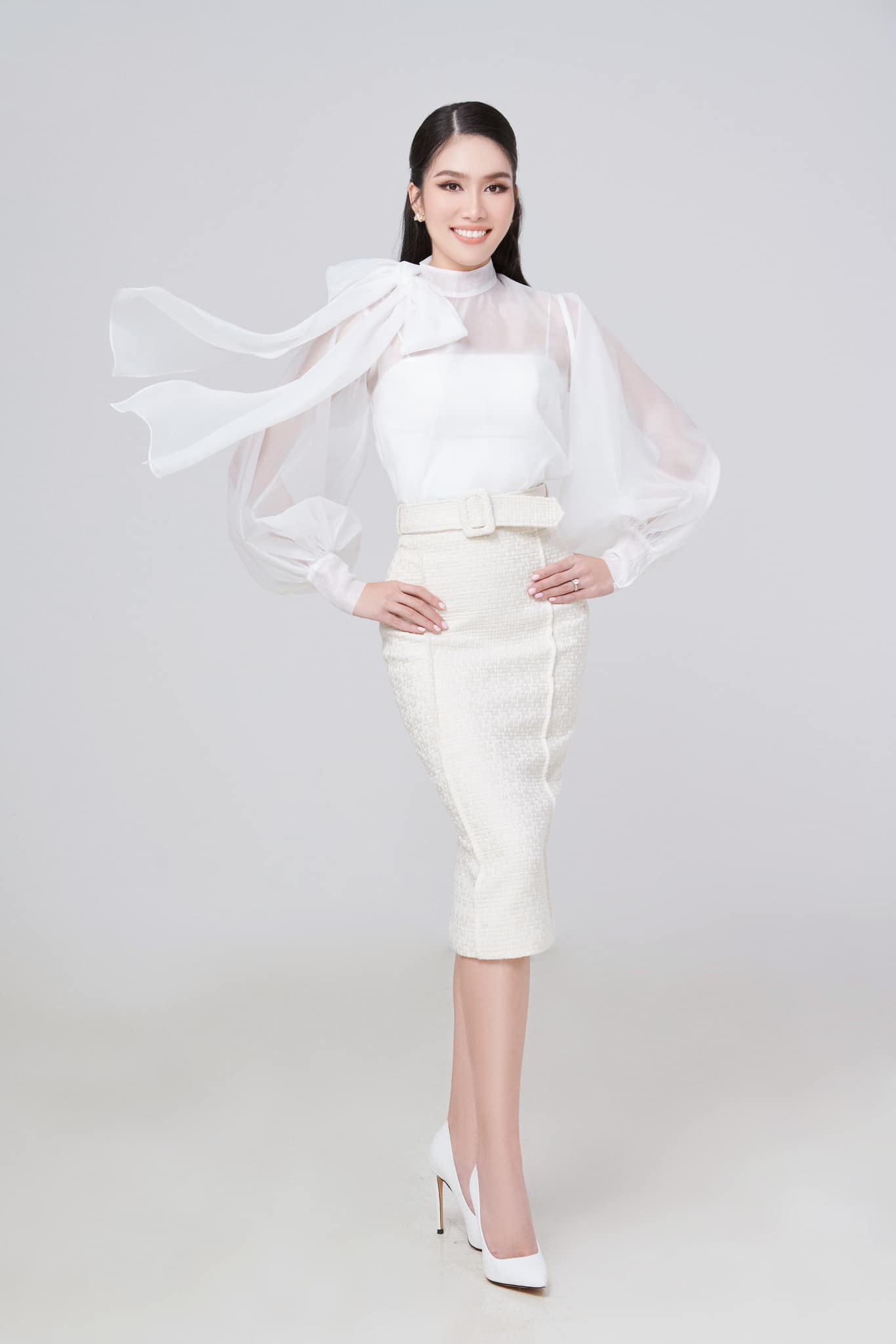 Với nhan sắc xinh đẹp, sự chuẩn bị kỹ lưỡng, khán giả kỳ vọng Phương Anh sẽ làm nên chuyện tại Miss International 2022 (Ảnh: FBNV)