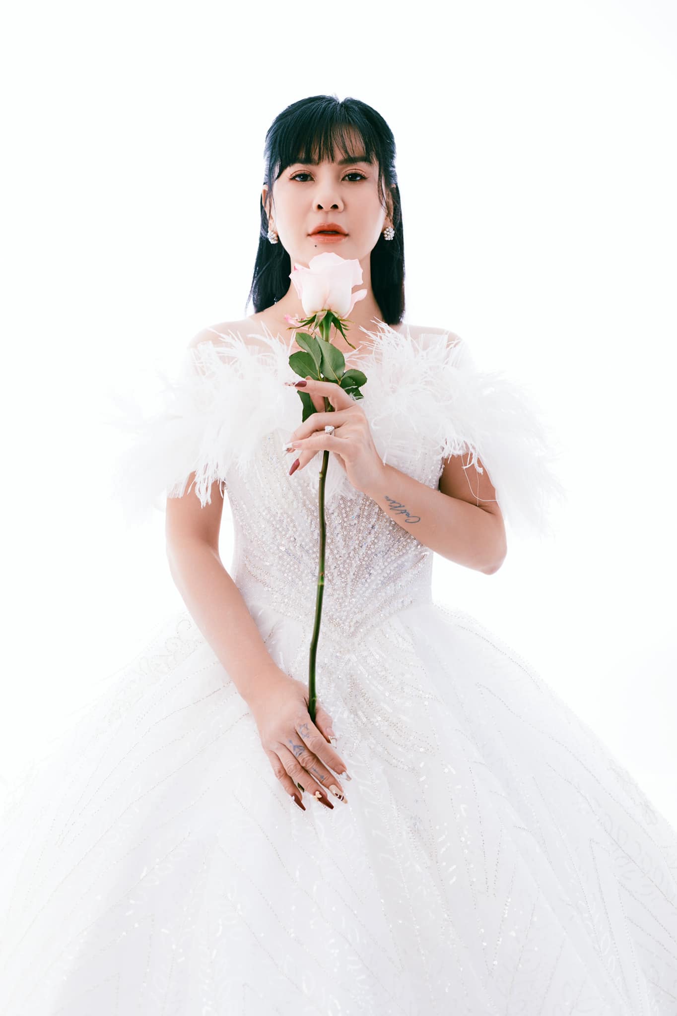 Sự nghiệp thành công nhưng Cát Phượng lại trắc trở trong chuyện tình cảm