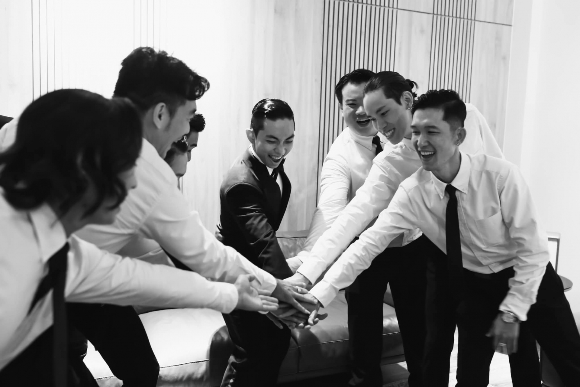 Phan Hiển điển trai, sẵn sàng rước cô dâu Khánh Thi về dinh