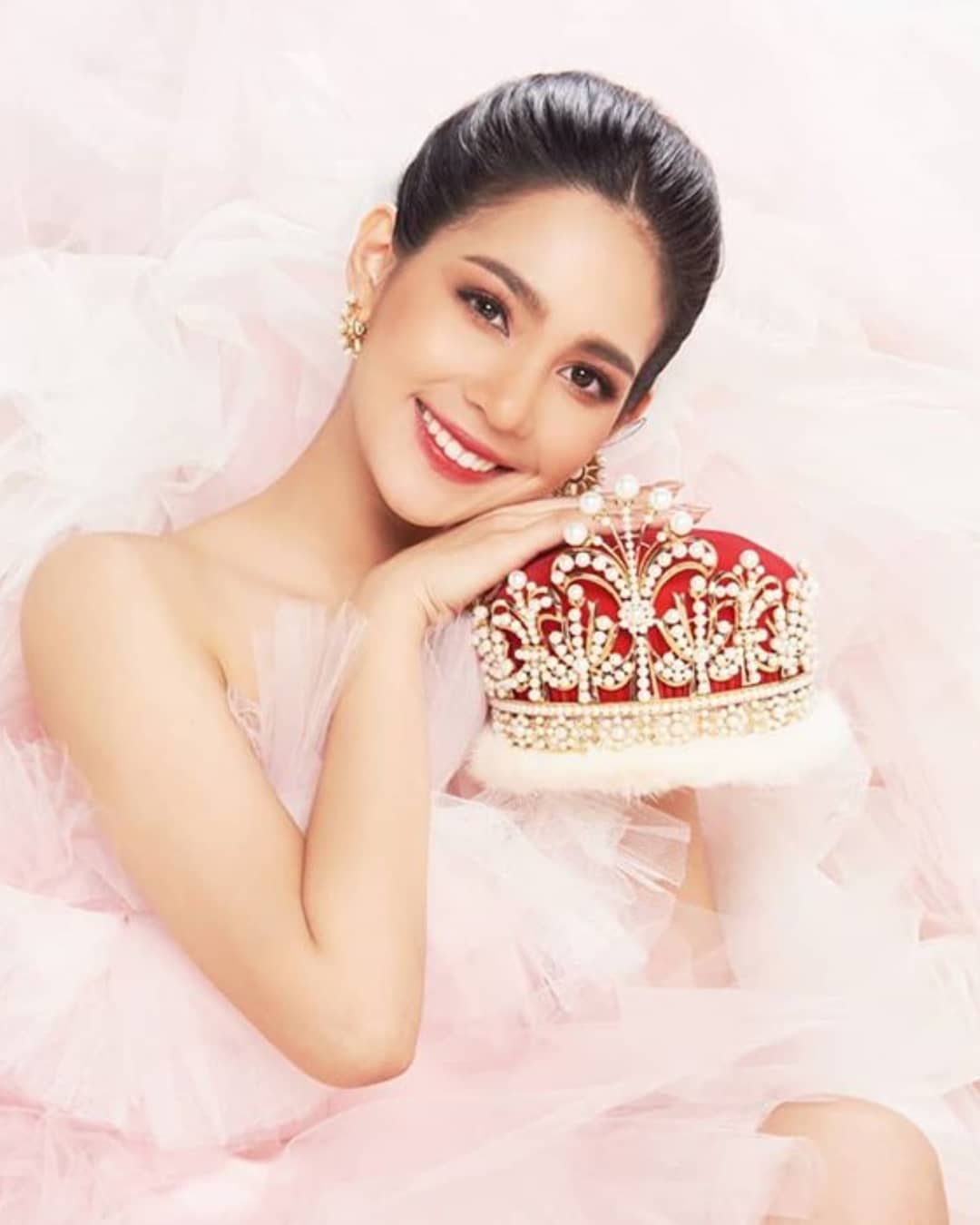 Miss International 2019 - Sireethorn Leearamwat đánh giá cao sự cố gắng của đại diện Việt Nam