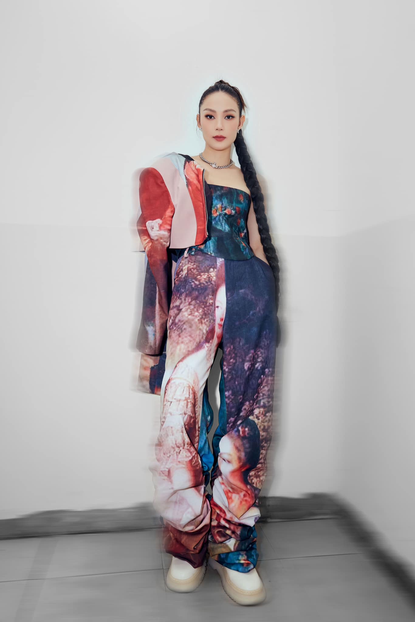 Minh Hằng ngày càng thăng hạng nhan sắc, đặc biệt là sau thời điểm cô lấy chồng