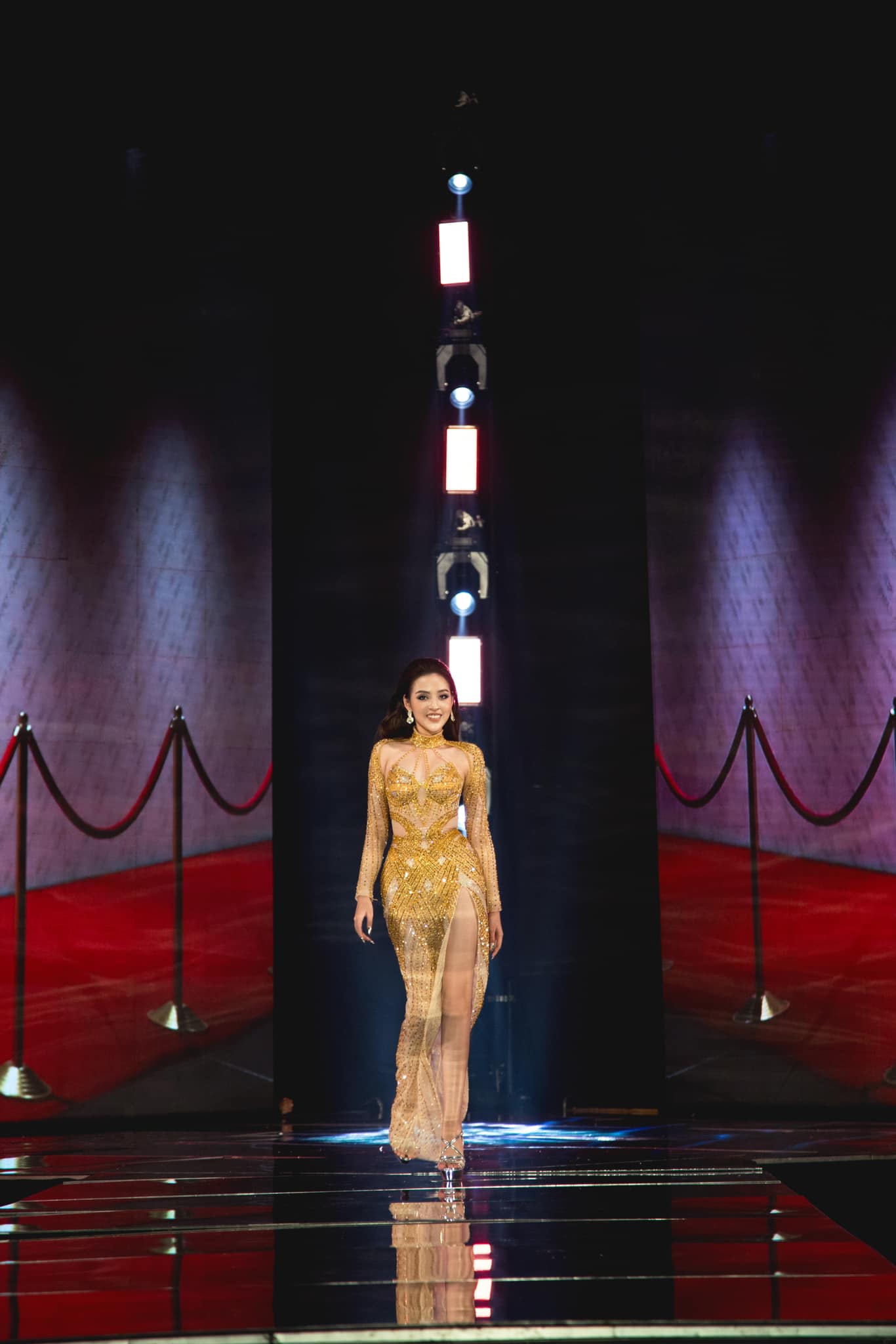 Video: Trọn phần trình diễn của 'hot girl trứng rán' Thanh Tâm tại Miss Fabulous, CDM nức nở khen ngợi - Ảnh 1