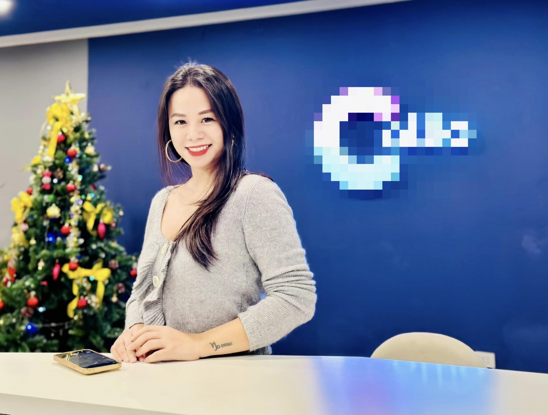 Nhan sắc của bà Đào Lan Hương được khen ngợi ngày càng xinh đẹp, mặn mà. Ảnh: FBNV