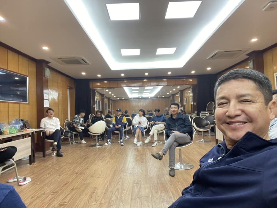 Táo Quân 2023 quy tụ dàn nghệ sĩ quen thuộc. Ảnh: Facebook Chí Trung