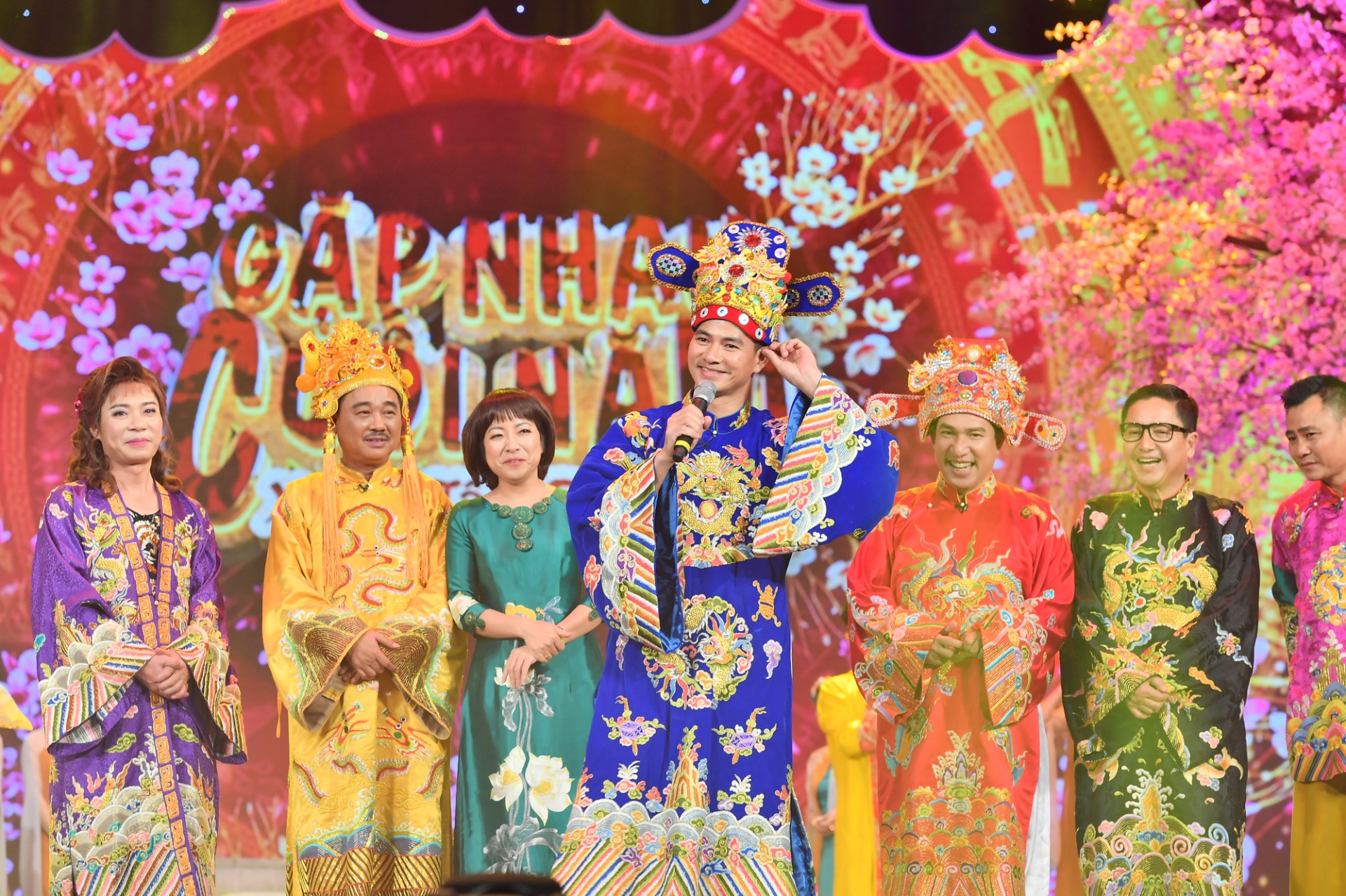 Táo Quân - món ăn tinh thần không thể thiếu mỗi dịp tết đến xuân về đối với công chúng. Ảnh: Internet