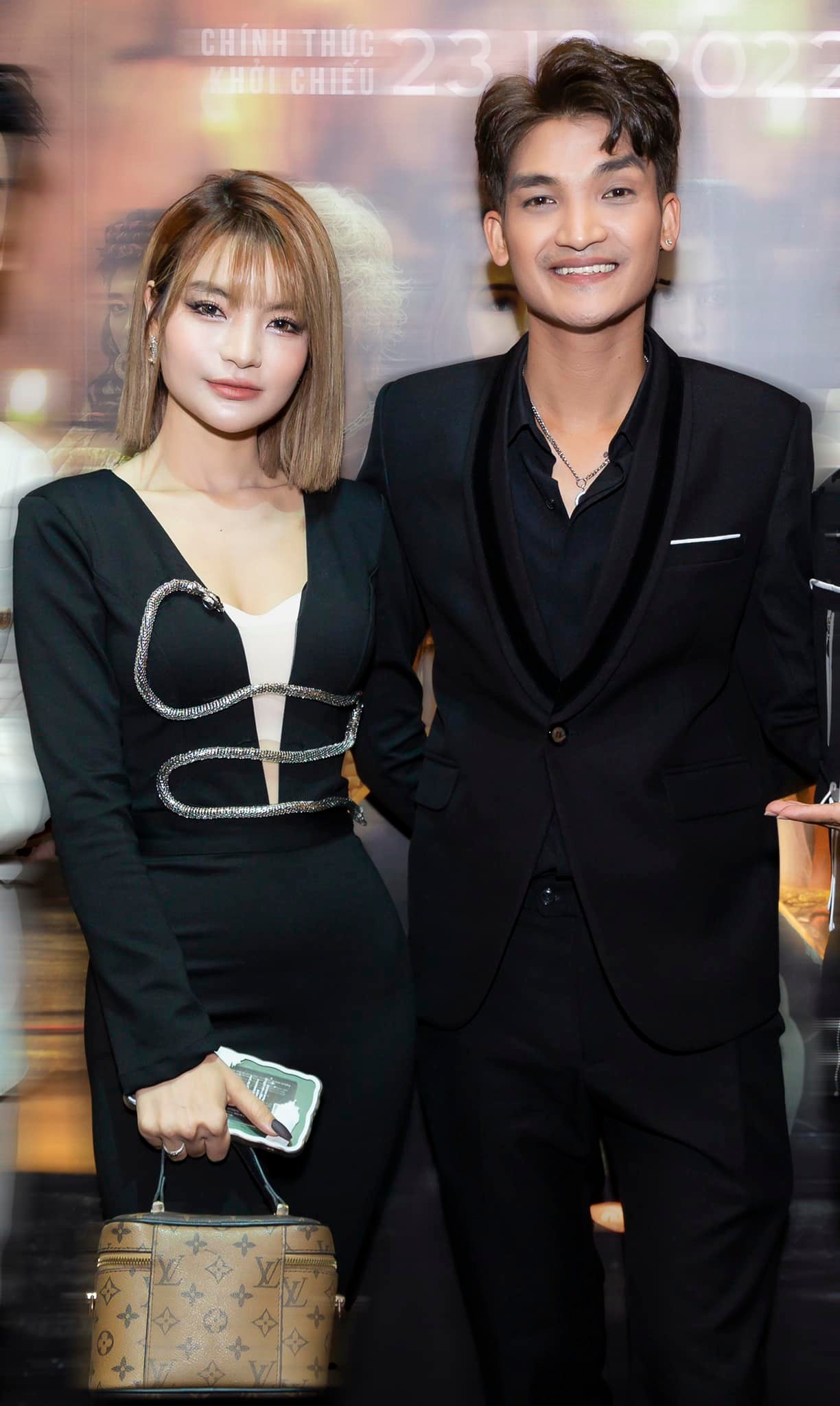 Vợ Mạc Văn Khoa khoe nhan sắc đẹp không tì vết, nhưng vẫn tự ti về điểm này - Ảnh 1 Vợ Mạc Văn Khoa khoe nhan sắc đẹp không tì vết, nhưng vẫn tự ti về điểm này - Ảnh 1