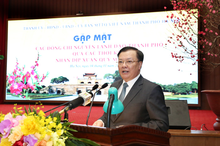 Bí thư Thành ủy Hà Nội Đinh Tiến Dũng phát biểu tại buổi gặp mặt Bí thư Thành ủy Hà Nội Đinh Tiến Dũng phát biểu tại buổi gặp mặt