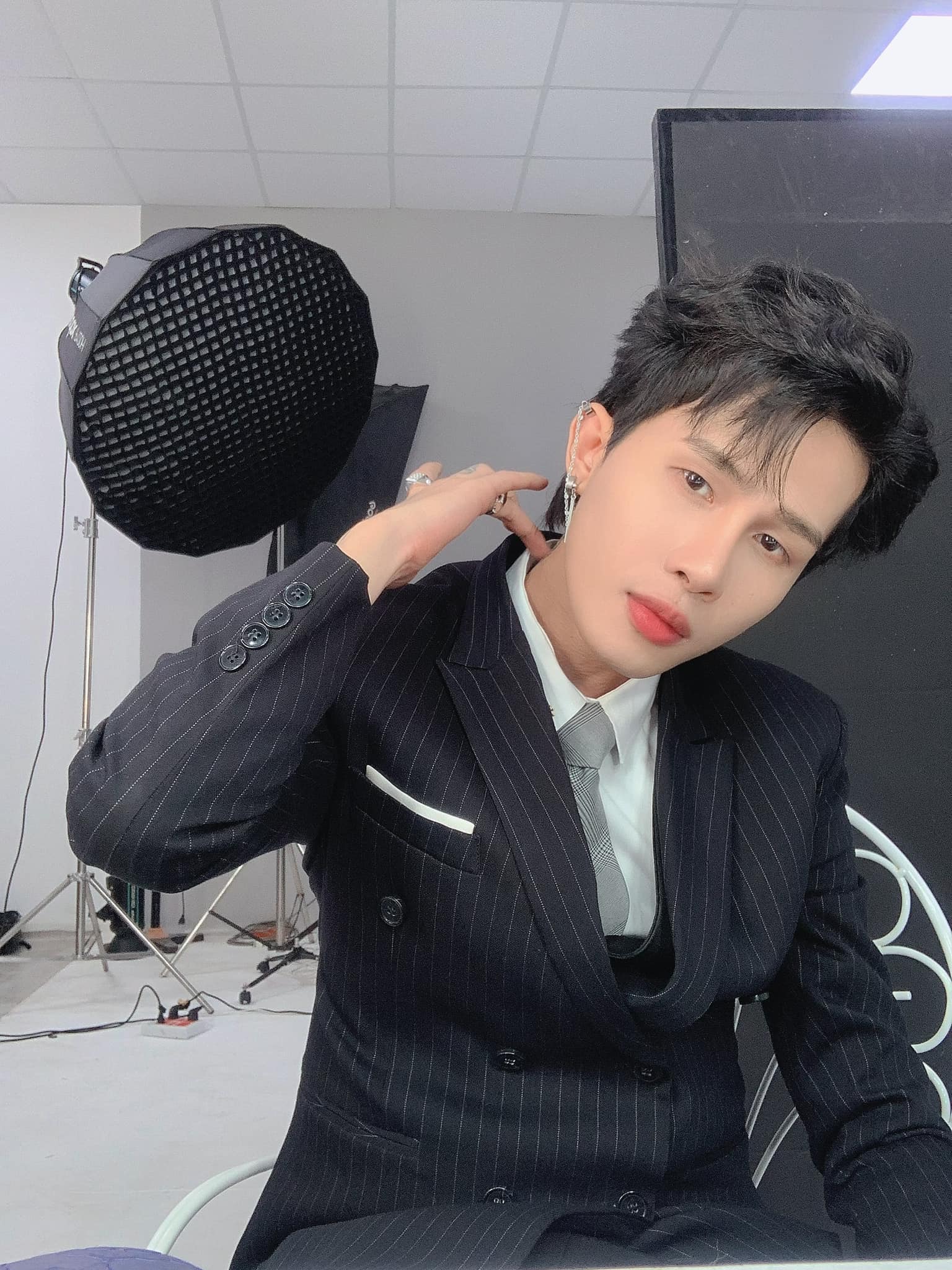 Jack hạn chế xuất hiện trước công chúng cũng như tham gia dự án âm nhạc suốt thời gian vướng ồn ào. Ảnh: FBNV