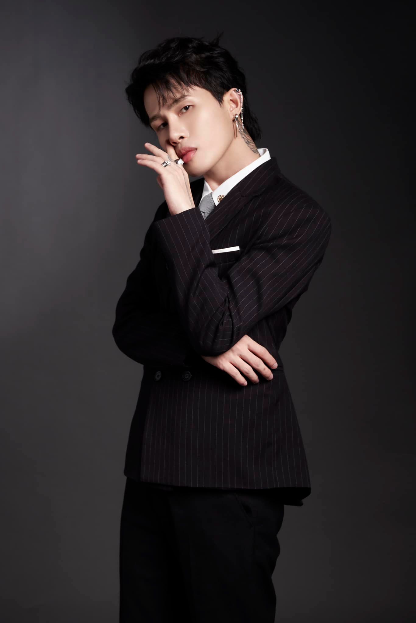 Jack đăng tải thông báo xác nhận đã rời khỏi công ty chủ quản và đang hoạt động tự do. Hai bên kết thúc trong êm đẹp. Ảnh: FBNV