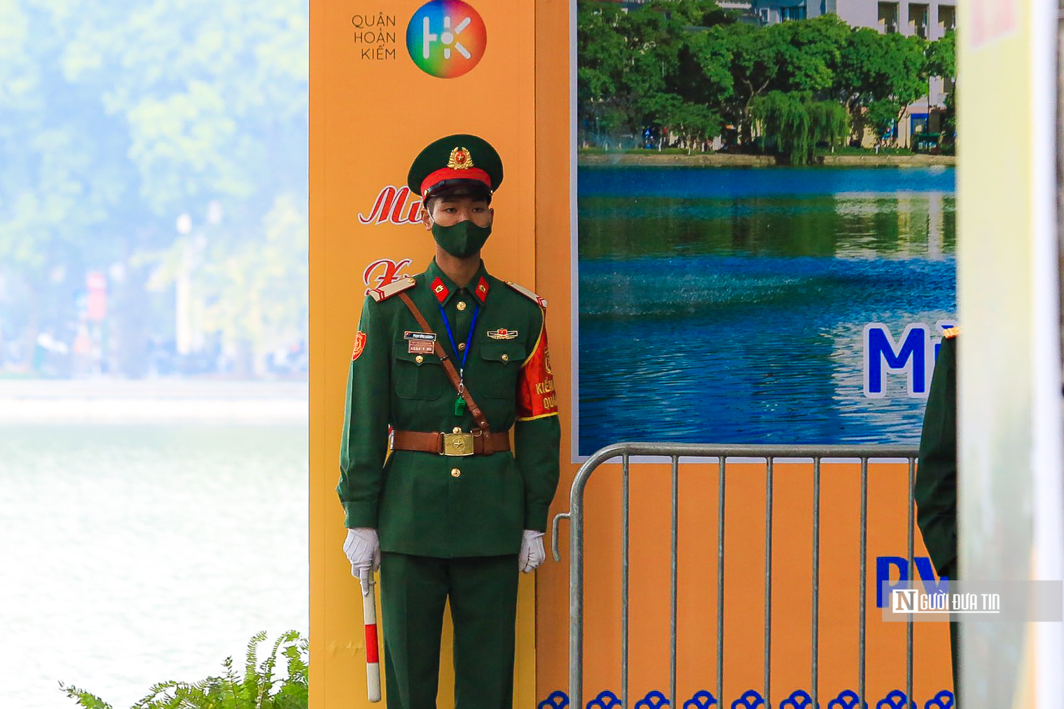 Được biết, thời điểm bắn pháo hoa kéo dài 15 phút, từ 0h - 0h15p ngày 22/1 (tức đêm 30 tháng Chạp, giao thừa Tết Quý Mão).