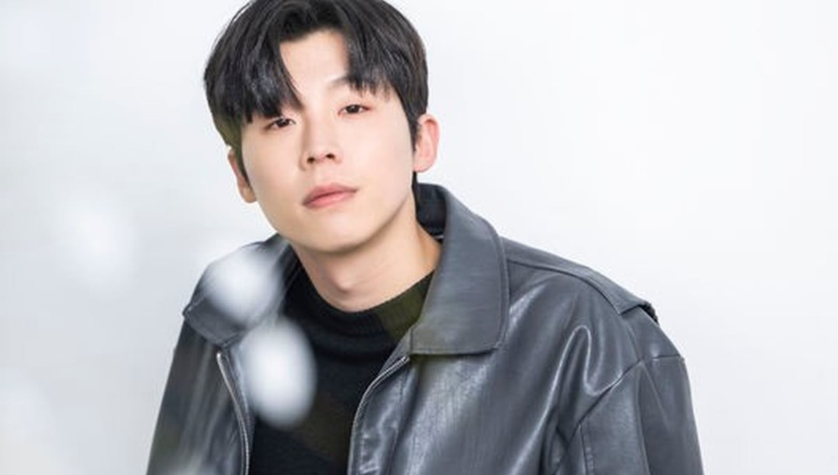 Song Duk Ho từng góp mặt trong các dự án phim 'ăn khách' như Burning, Hospital Playlist