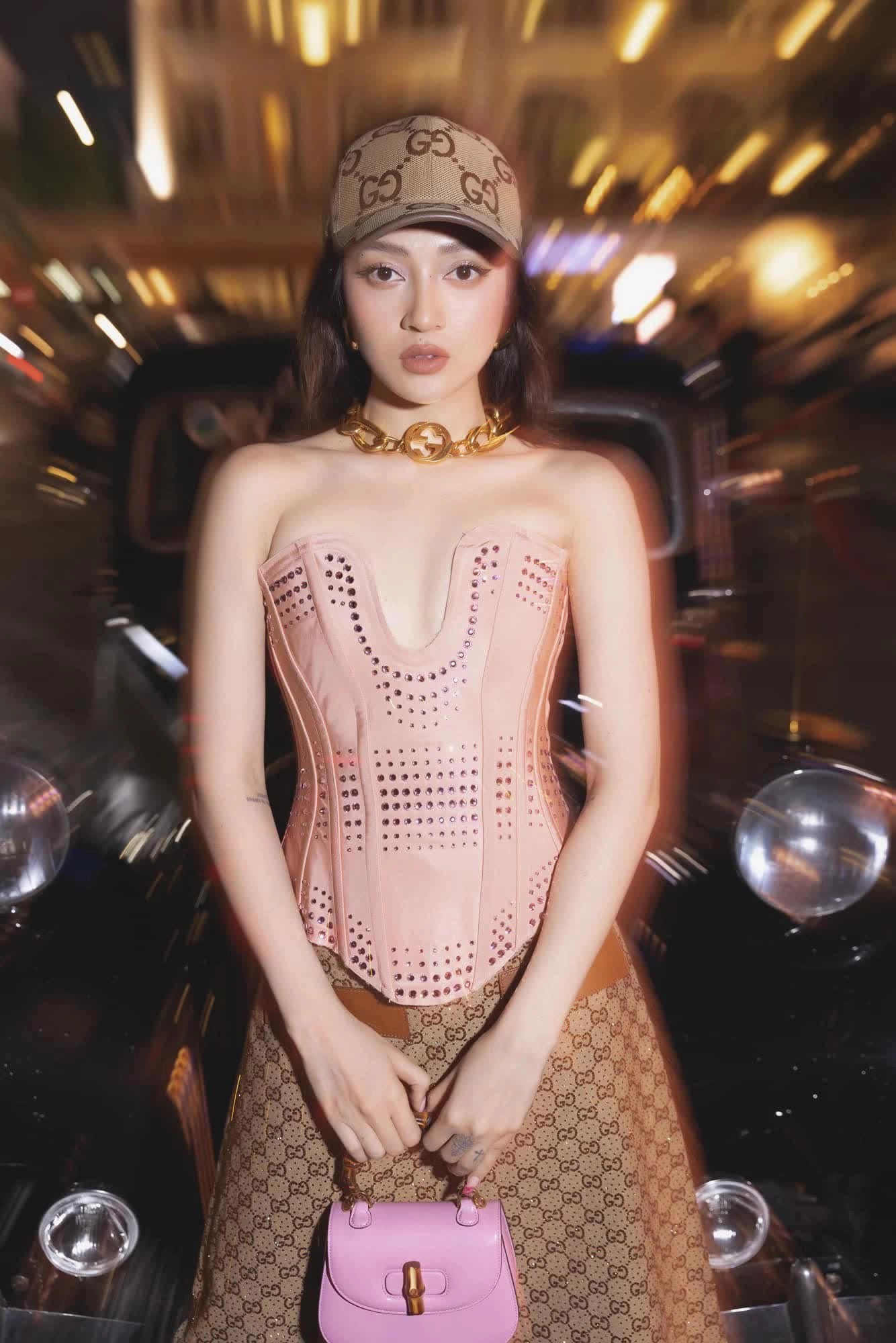 Bảo Anh liên tiếp trở thành tâm điểm chú ý khi vướng tin đồn sinh con