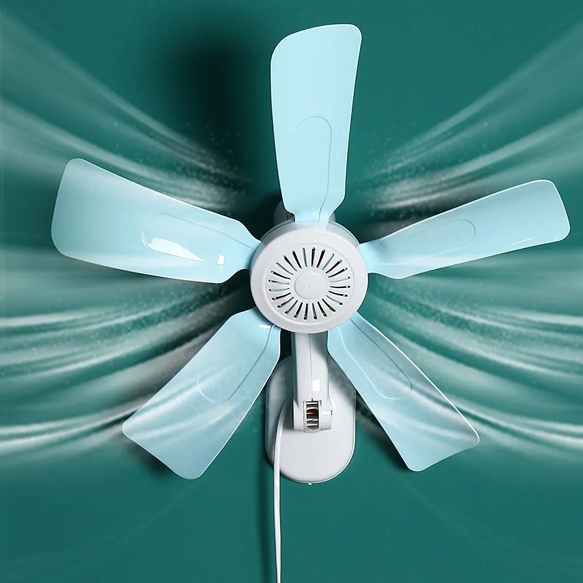 Sử dụng quạt điện trong nhà vệ sinh nhà tắm dễ gây ra chập cháy, dễ tạo nên cục diện Thủy Hỏa tương khắc